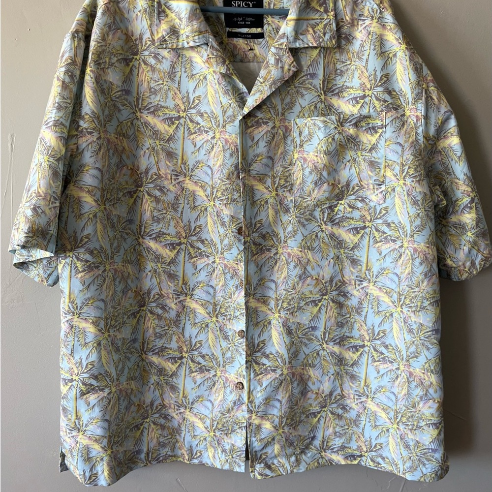 Spicy Tuna Hawaiian Button Shirt Mens XL Palm Tree All Over Print Short Sleeve